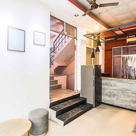 Hotel O Avni Residency Gurgaon Exterior foto