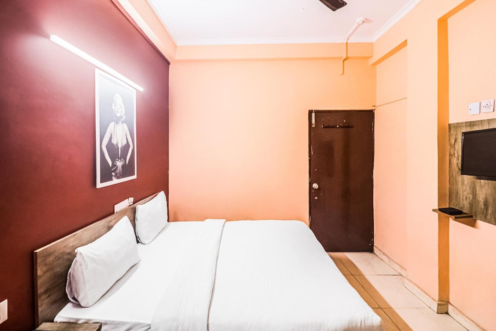 Hotel O Avni Residency Gurgaon Exterior foto